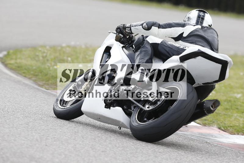 /Archiv-2025/09 22.04.2025 Cornu Master School ADR/rot-rouge/10